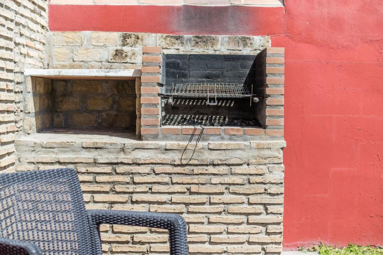 Villa Marty - Mayores De 25 Anos Chiclana de la Frontera Bagian luar foto